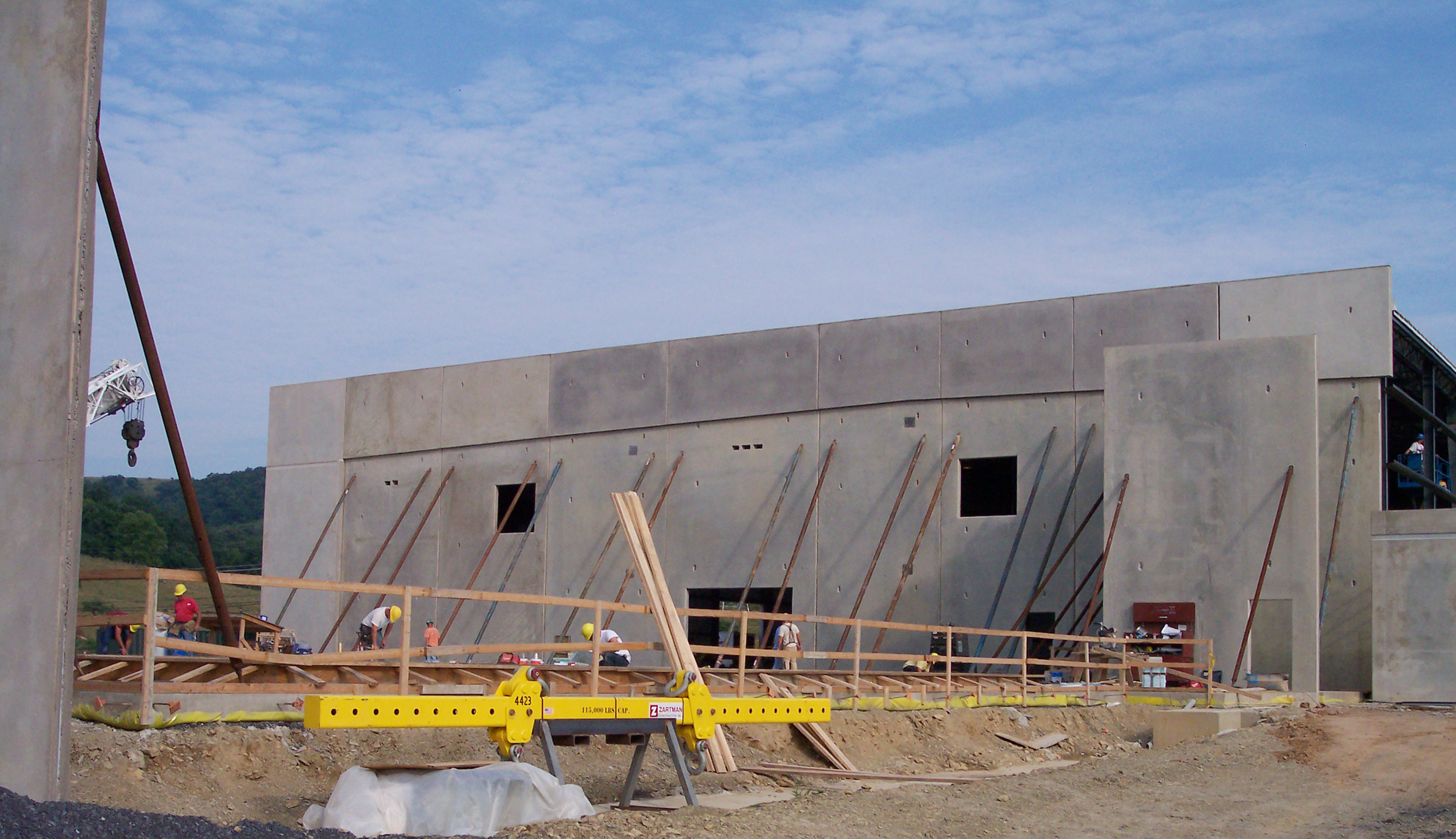 The Zartman team works on the GE Inspection Technologies building.