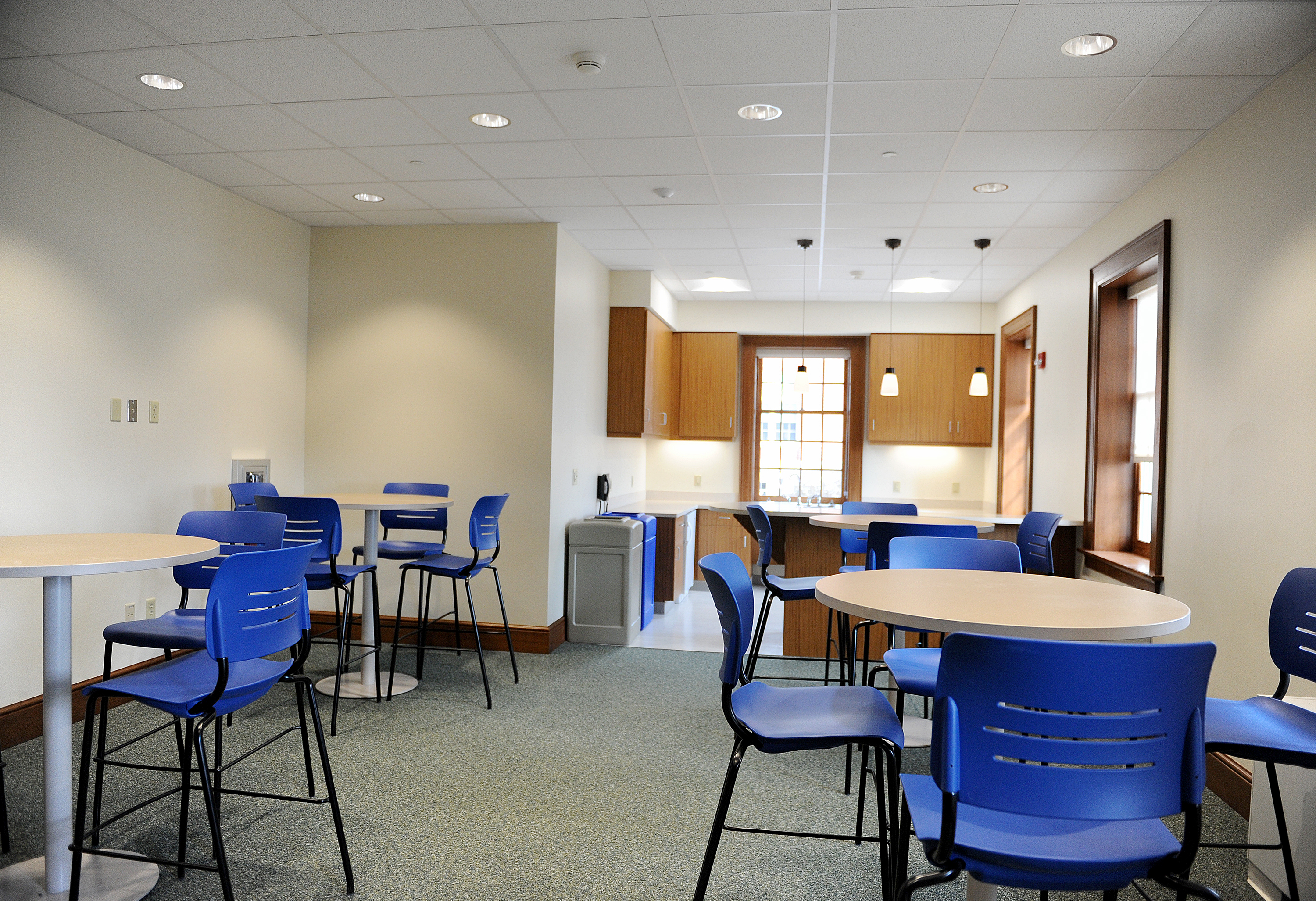 The new kitchenette/cafe at Hildreth-Mirza Hall at Bucknell University.