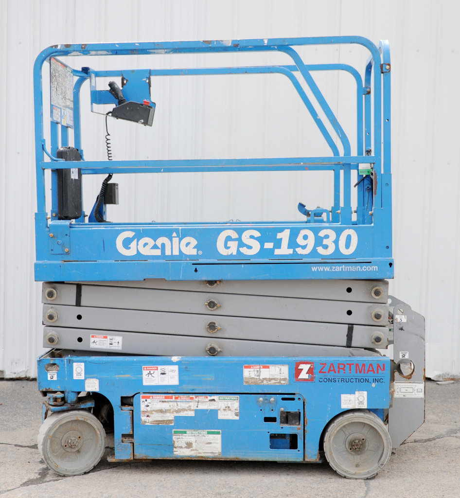 Zartman Construction has scissor lift rentals with a variety of capacities and heights ranging from 19 to 43 feet.