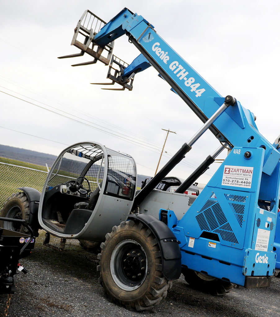 Genie GTH-844 telehandler rental