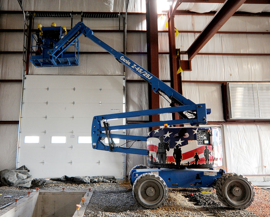 GENIE Z-45/25J RT ARTICULATING BOOM LIFT RENTAL