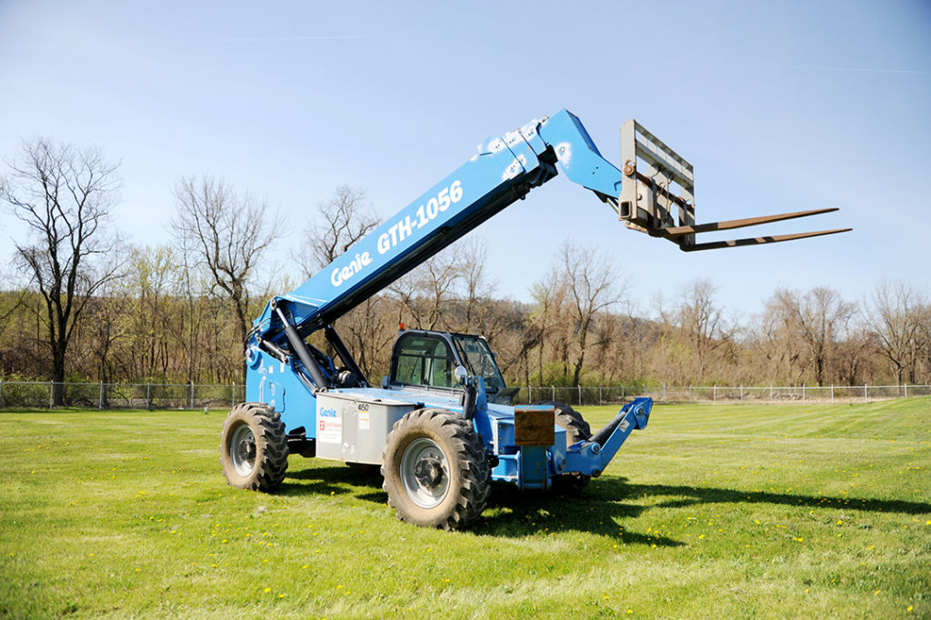 Genie GTH-1056 Telescoping Forklift Rental