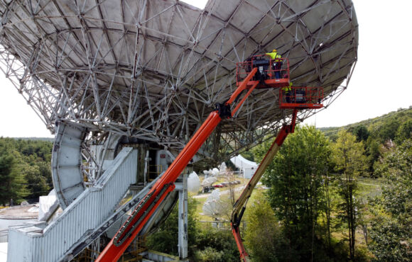 Mechantech Satellite Dish Demolition