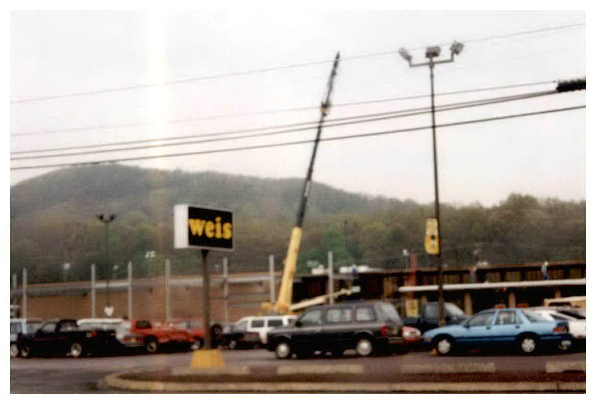 Weis Market in Sunbury remodeling in the 1980s